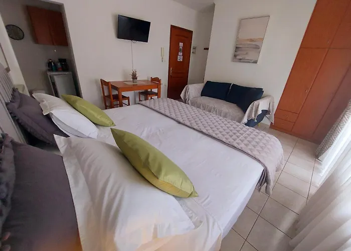 Eleni\'S Apartments Igoumenitsa - Γκαρσονιέρα 2Ου Ορόφου Επιπλωμένη, Εξοπλισμένη